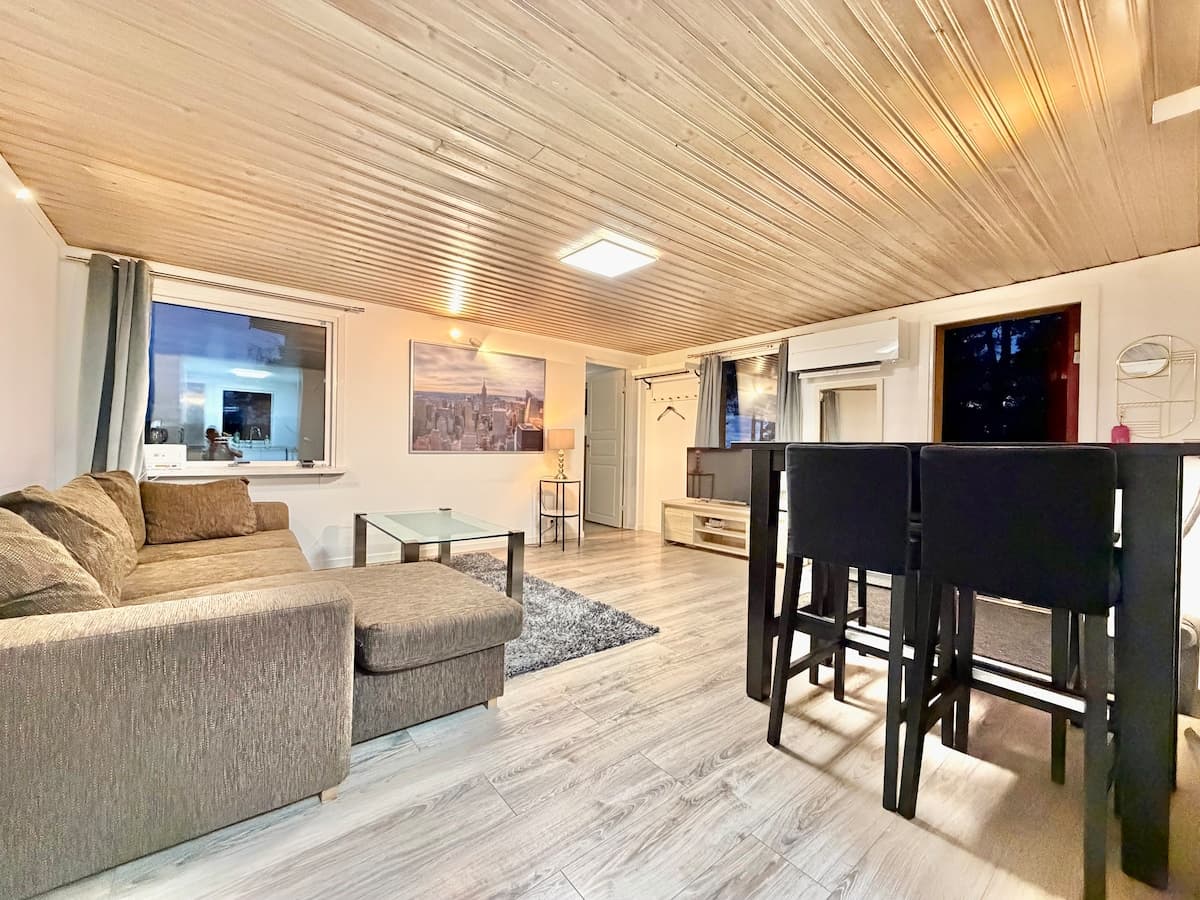Corporate accommodation for up to 6 people in Mölnlycke, photo 1